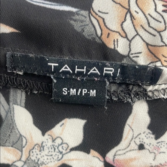 Tahari Floral Black Kimono Swim Coverup Bohemian Floral Duster Size SM - Picture 10 of 12